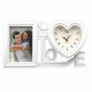 Ceas cu ramă LOVE, personalizat cu fotografie.